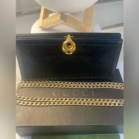 Gucci Wallet With Box and a chain - Picture 1 of 16